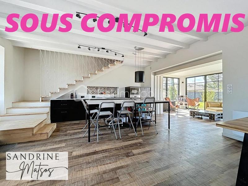 Maison ancienne - 186 m² - 6 pièces