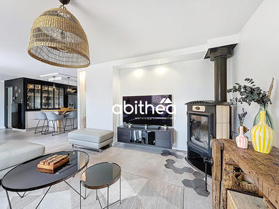 Maison - 165 m² - 7 pièces