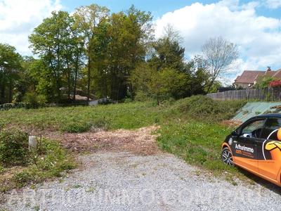 Terrain constructible - 1 164 m²
