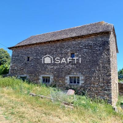 Maison - 100 m² - 6 pièces