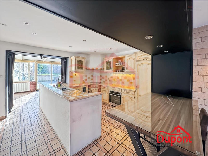 Maison - 152 m² - 7 pièces