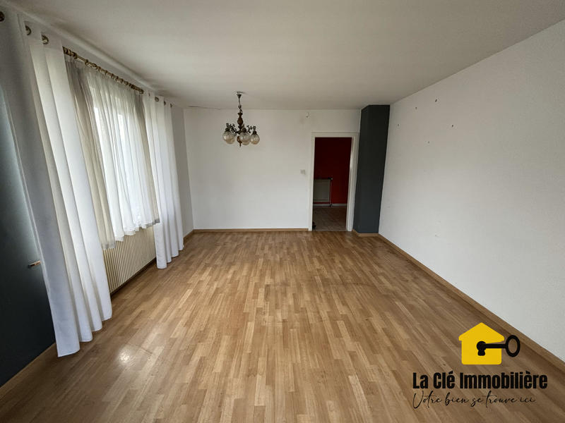 Maison - 110 m² - 4 pièces
