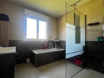 Maison - 113 m² - 6 pièces