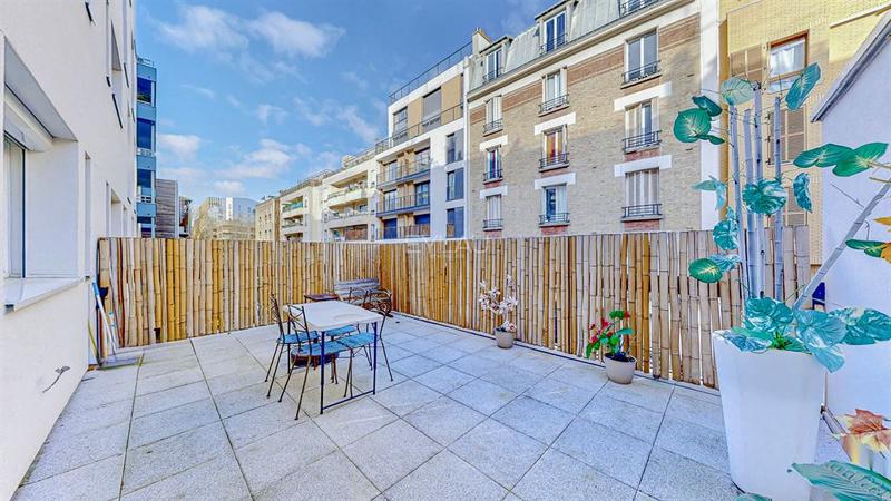 Appartement - 82 m² - 3 pièces