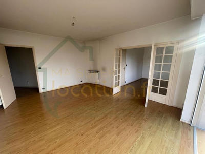 Appartement - 50 m² - 5 pièces