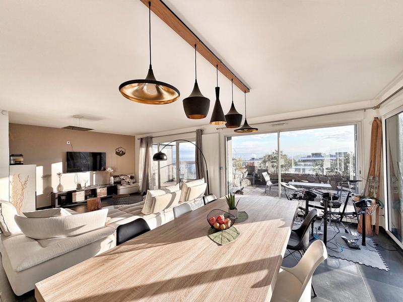 Appartement - 116 m² - 4 pièces