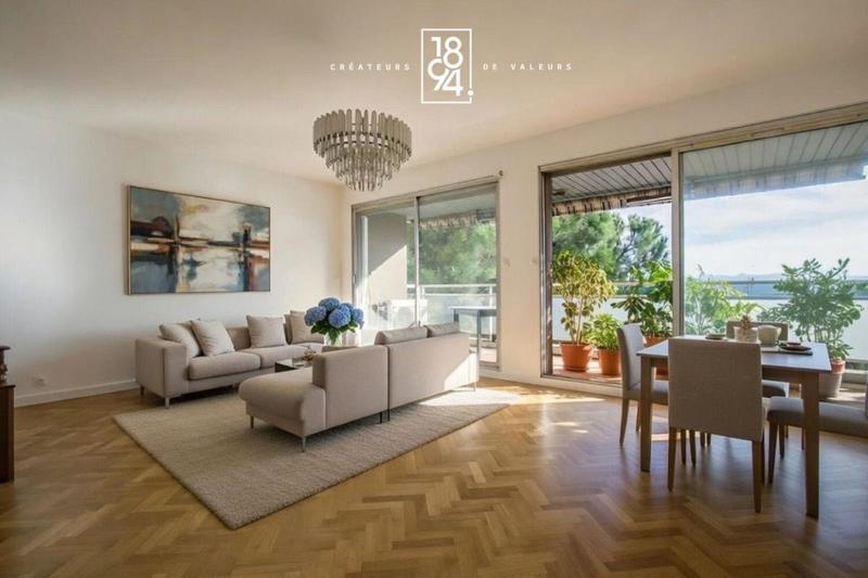 Appartement - 86 m² - 3 pièces