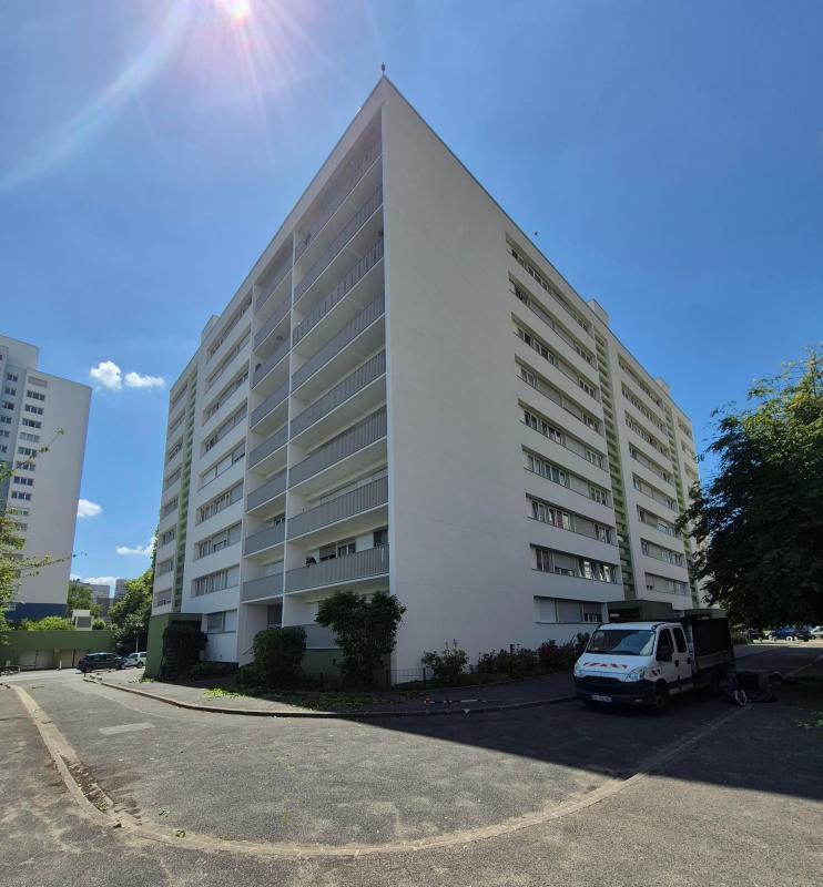 Appartement - 105 m² - 5 pièces