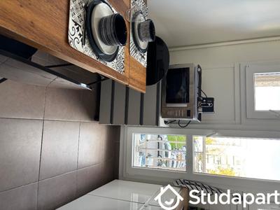 Chambre - 12 m² - 1 pièce