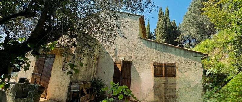 Maison - 251 m² - 10 pièces