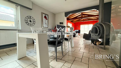 Maison - 180 m² - 6 pièces