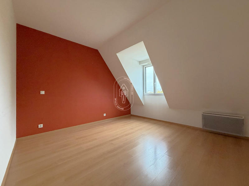 Appartement - 205 m² - 6 pièces