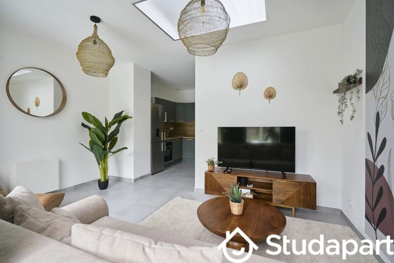 Chambre - 11 m² - 1 pièce