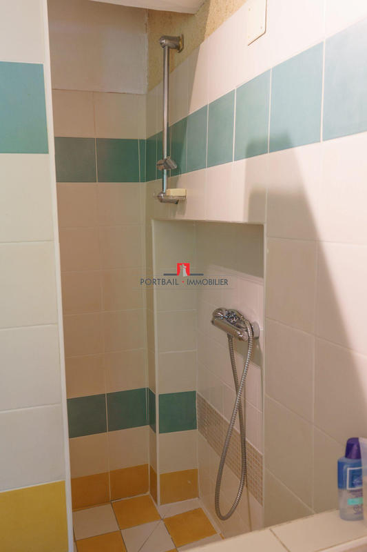 Maison - 272 m² - 7 pièces