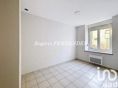 Appartement - 93 m² - 8 pièces