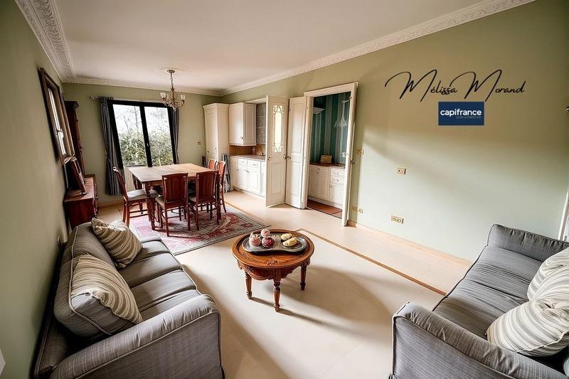 Maison - 95 m² - 5 pièces