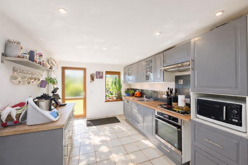 Maison - 86 m² - 6 pièces