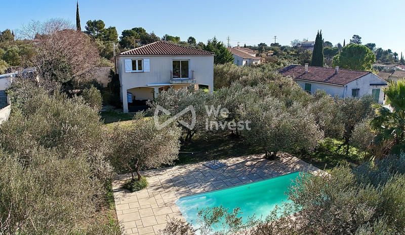 Villa - 209 m² - 6 pièces