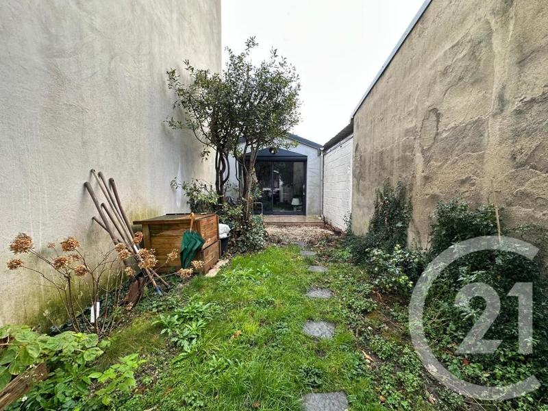 Maison - 107 m² - 6 pièces