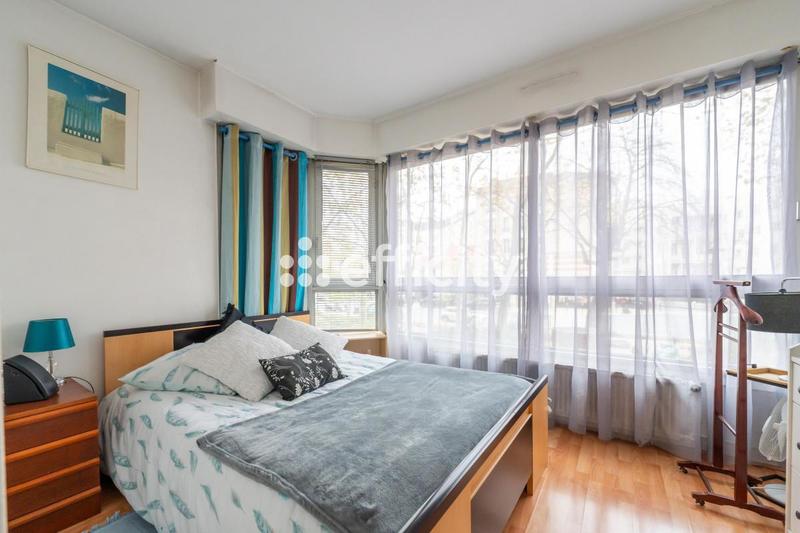 Appartement ancien - 84 m² - 4 pièces