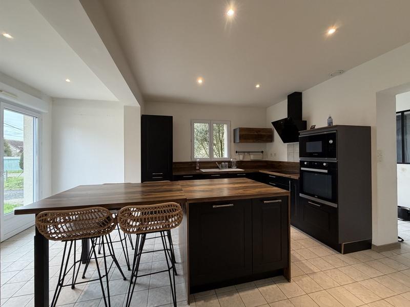 Maison - 162 m² - 6 pièces