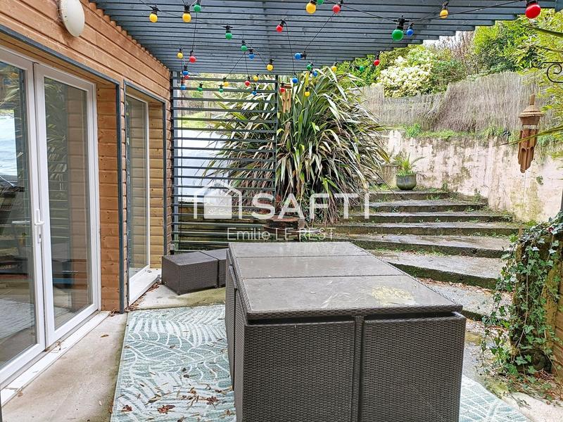 Maison - 172 m² - 7 pièces