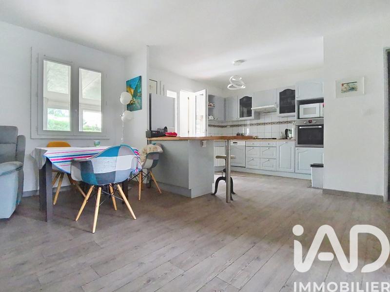 Maison - 77 m² - 3 pièces