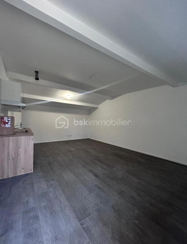 Immeuble - 209 m² - 12 pièces