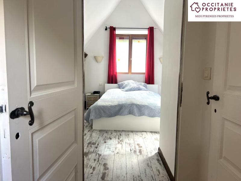 Propriété - 86 m² - 4 pièces