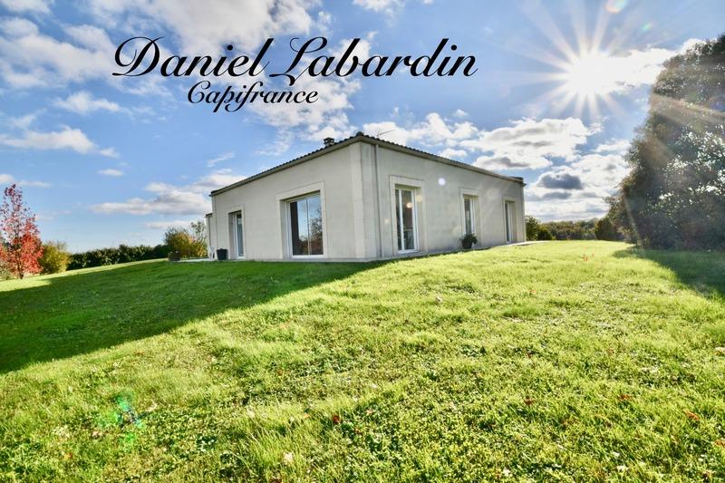 Villa - 188 m² - 6 pièces