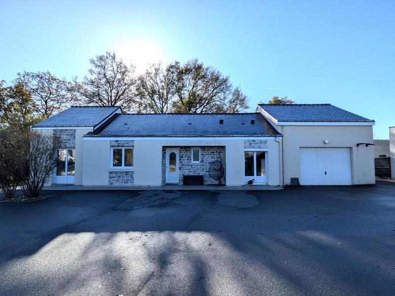 Maison - 140 m² - 7 pièces