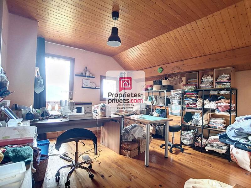 Maison - 195 m² - 8 pièces