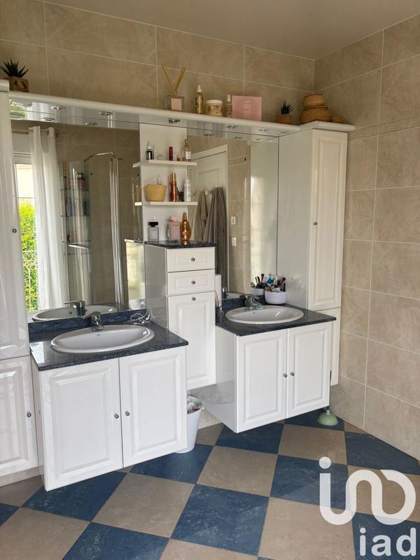 Maison - 226 m² - 5 pièces