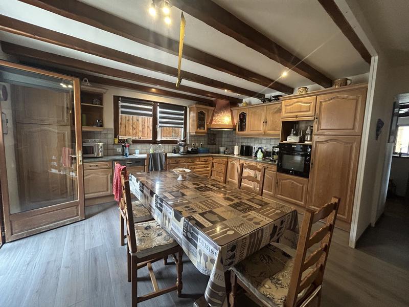 Maison ancienne - 292 m² - 13 pièces