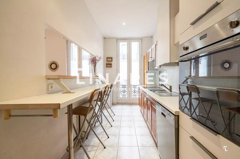 Appartement - 87 m² - 4 pièces