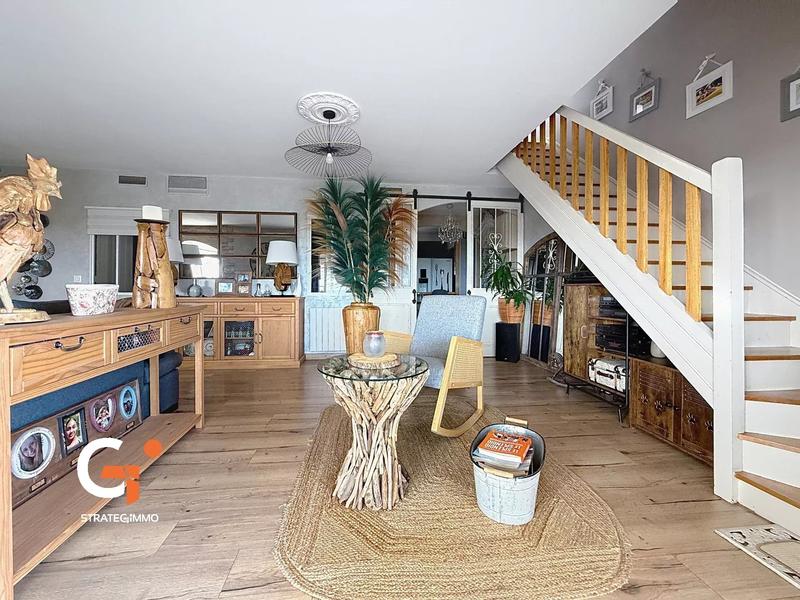 Maison - 110 m² - 5 pièces