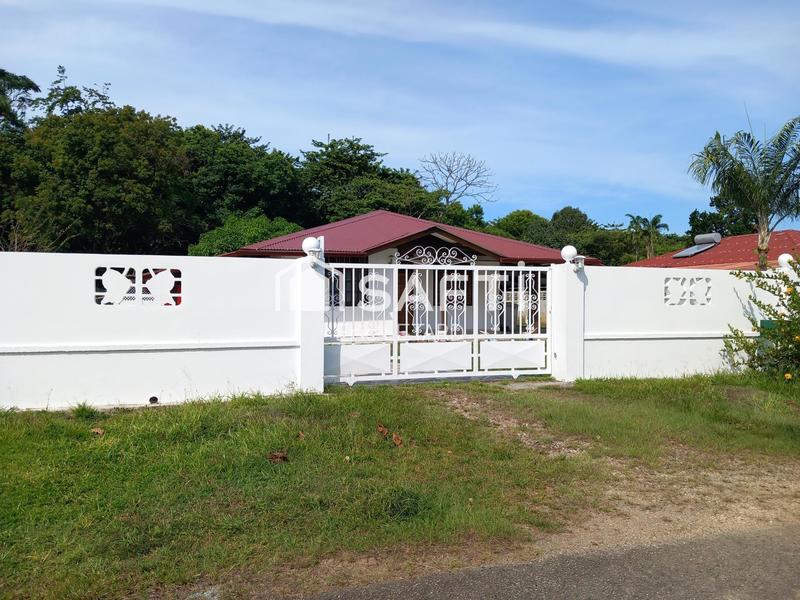 Maison de village - 100 m² - 4 pièces