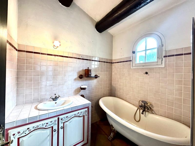 Maison - 161 m² - 5 pièces