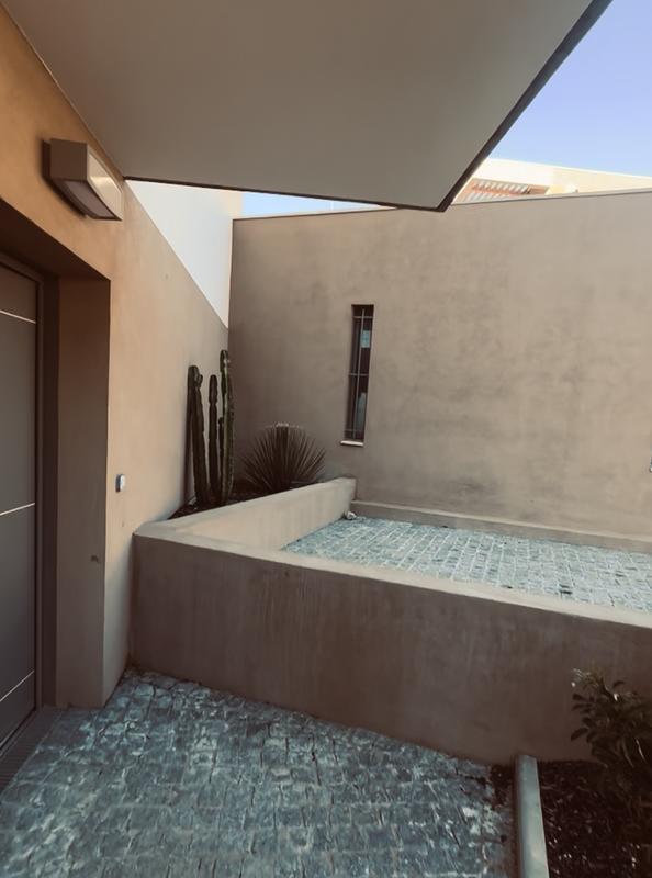 Maison - 145 m² - 5 pièces