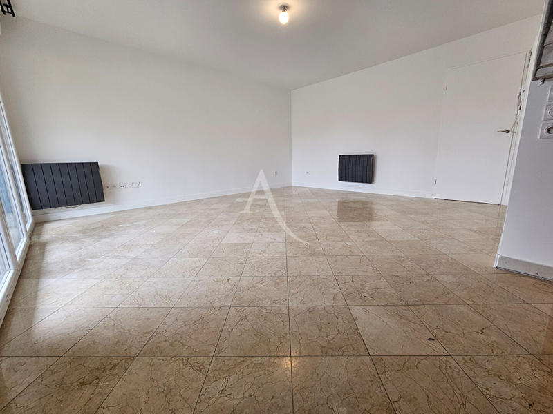 Appartement - 75 m² - 4 pièces