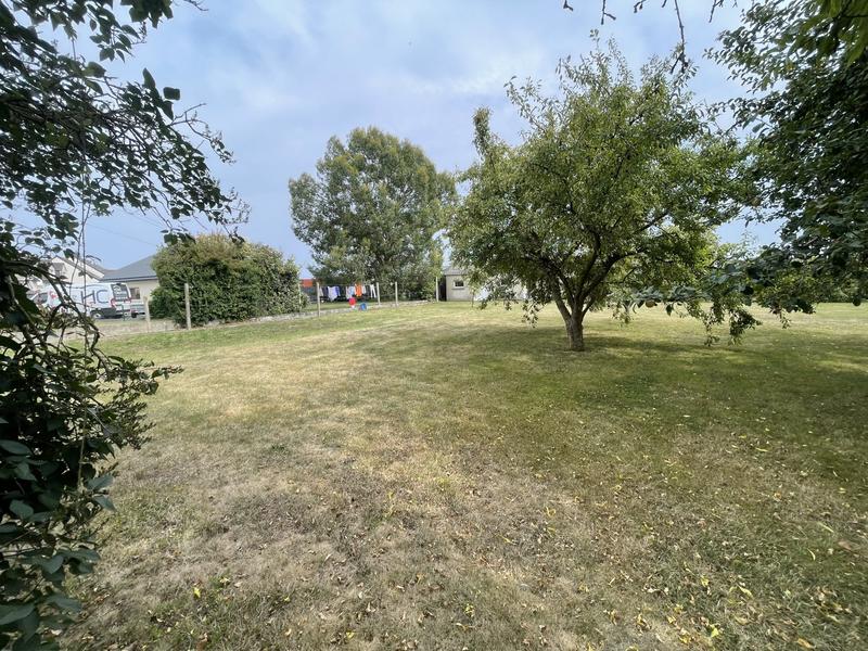 Terrain - 893 m²