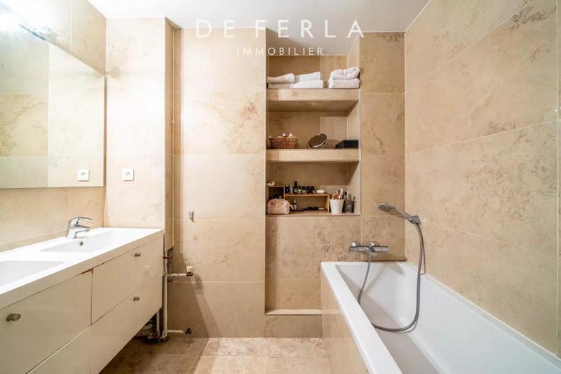 Appartement - 89 m² - 4 pièces