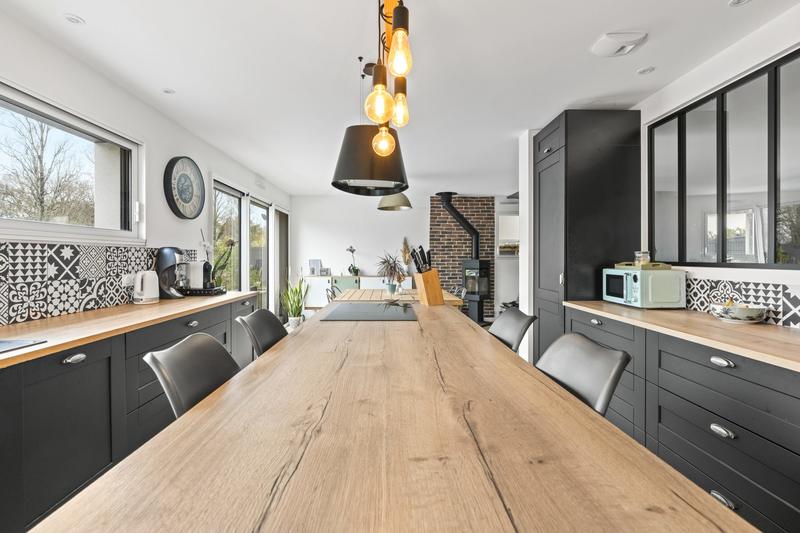 Maison contemporaine - 145 m² - 6 pièces