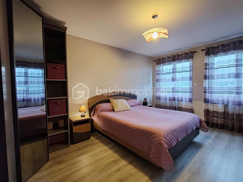 Maison - 159 m² - 6 pièces