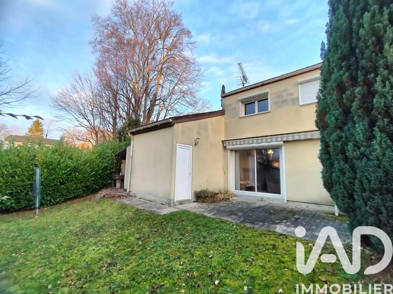 Maison - 101 m² - 6 pièces