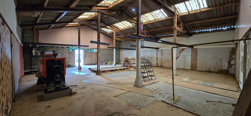 Loft - 200 m² - 1 pièce