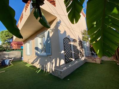 Villa - 93 m² - 6 pièces