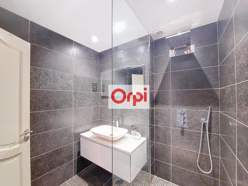 Appartement - 76 m² - 3 pièces