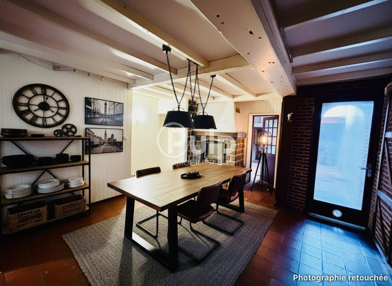 Maison - 141 m² - 7 pièces