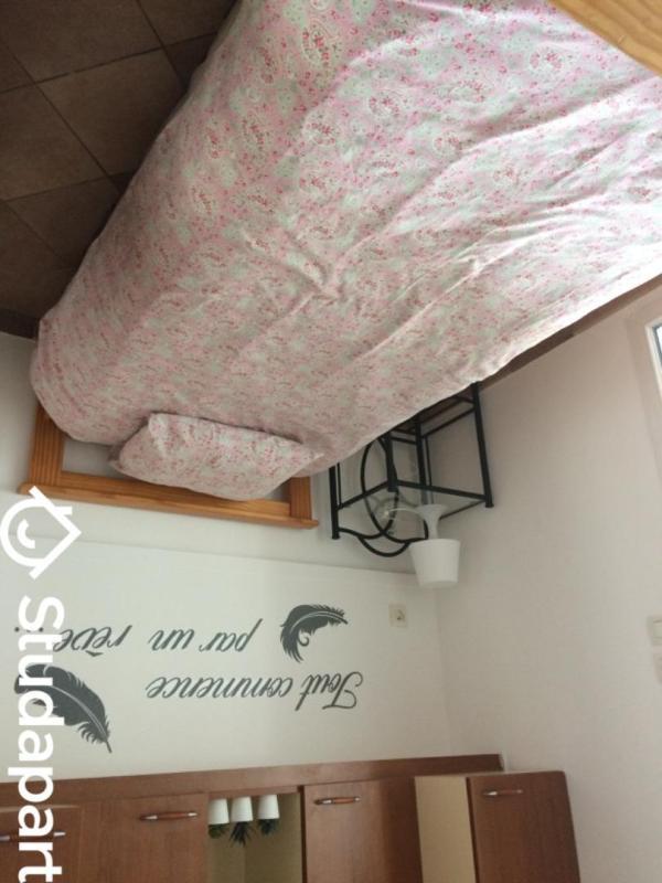 Chambre - 12 m² - 1 pièce